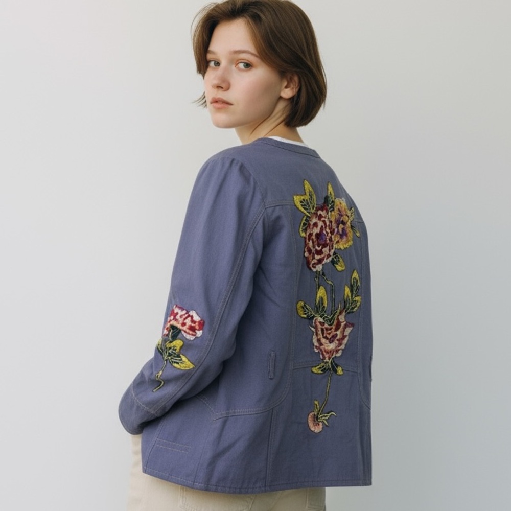 Aratta Silent Journey Purple  Jacket with Embroidery Size M
